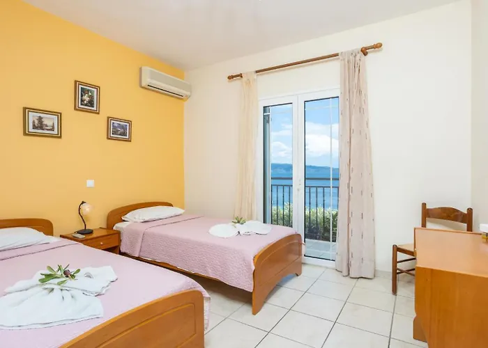 Kerkyroula Villa Katávolos
