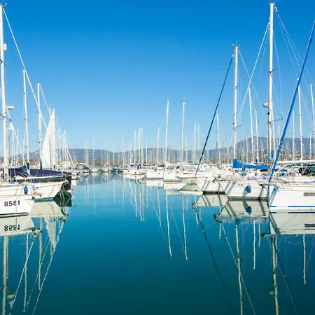 Kerkyroula Katávolos