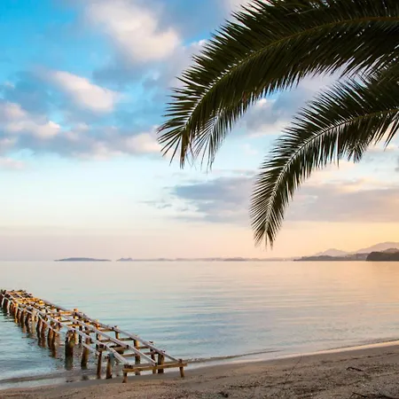 Vila Kerkyroula Katávolos